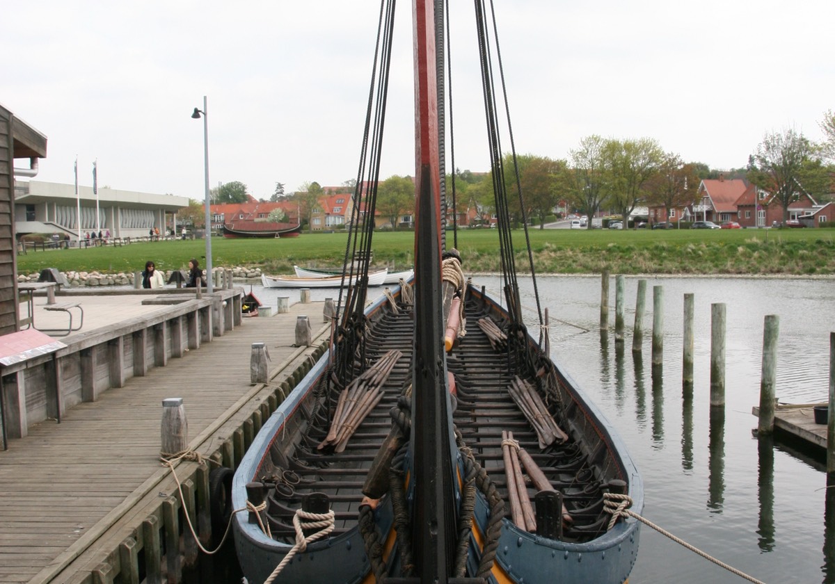 050412 1 Roskillde Viking Museum Replica