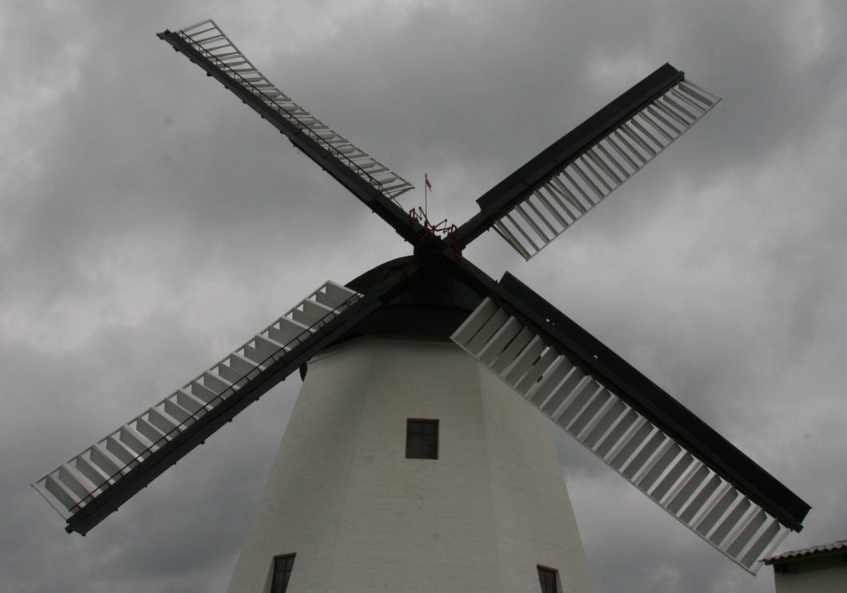 051112 1 Tour Day Stop 1 Arsdale Moller Produced Flour till 2003 now family preserve it for prosperity