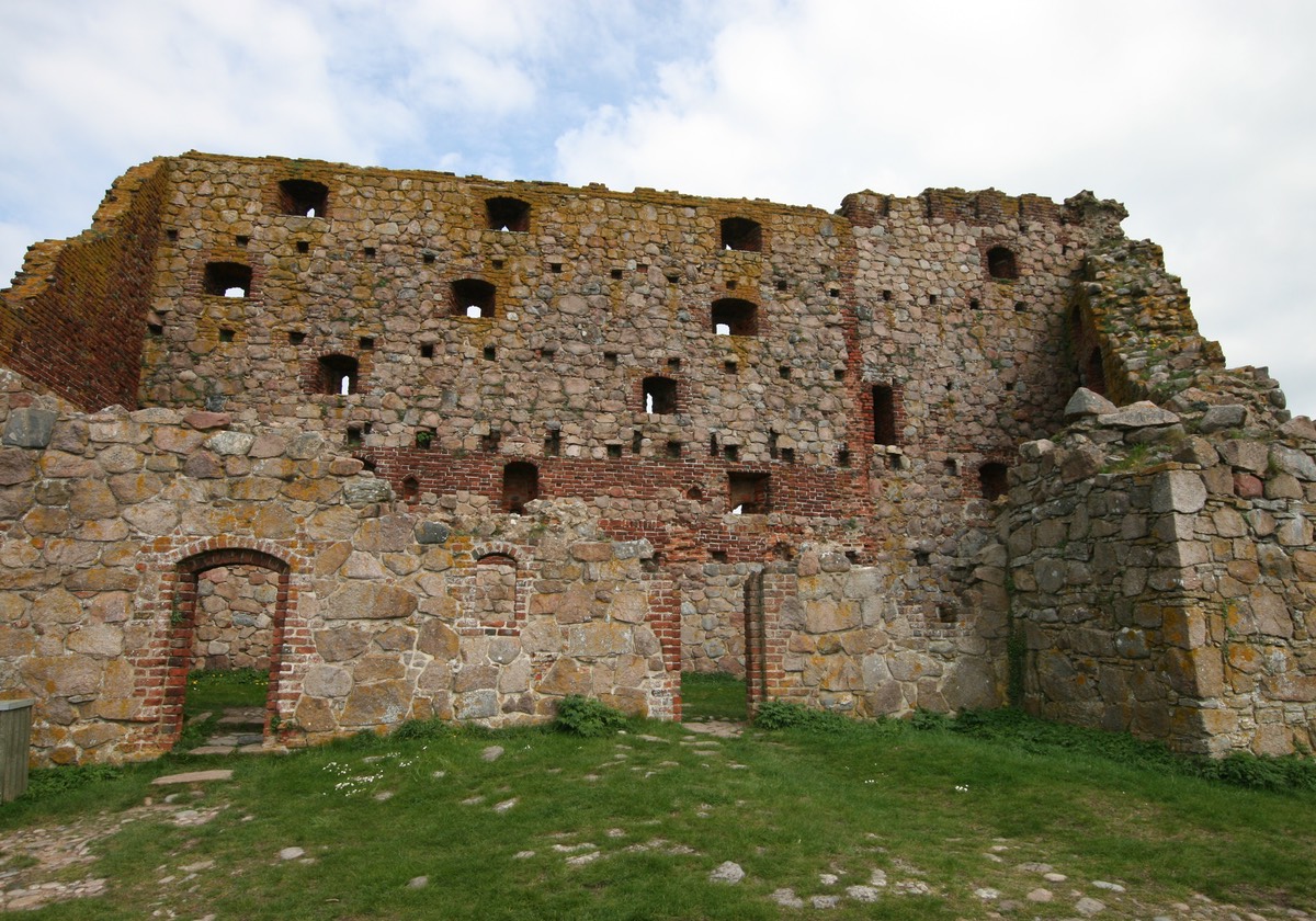 051112 23 Tour Day Stop 4 Hammershus Slot built in the 13th century