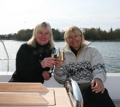 052012 15 A rare afternoon drink on deck calls for champagne