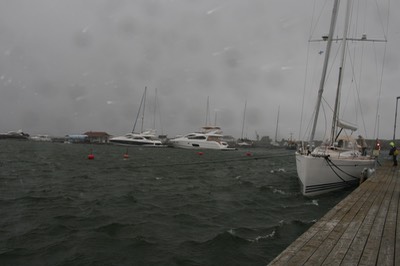 060212 8 Now time to put out extra lines - who changed the wind direction to the forecast