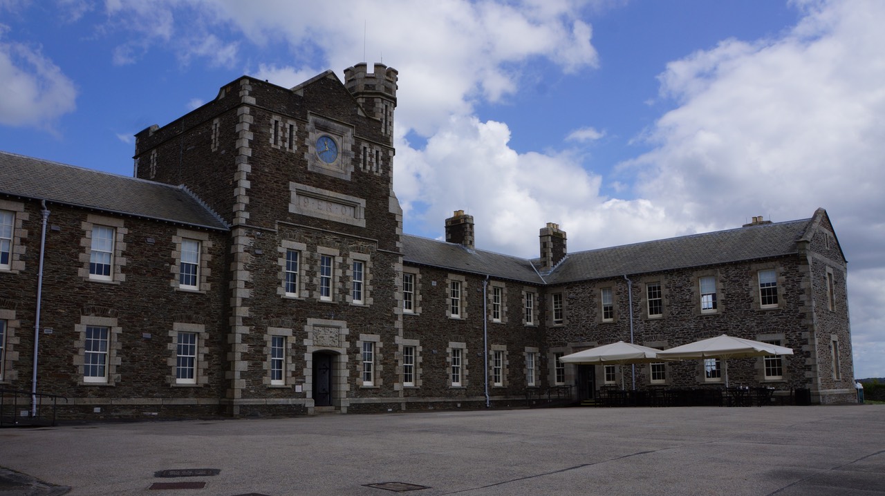 060213 5 Royal Garrison Artillery Barracks