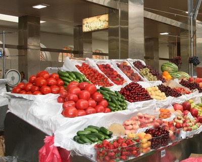 060612 28 Local Market