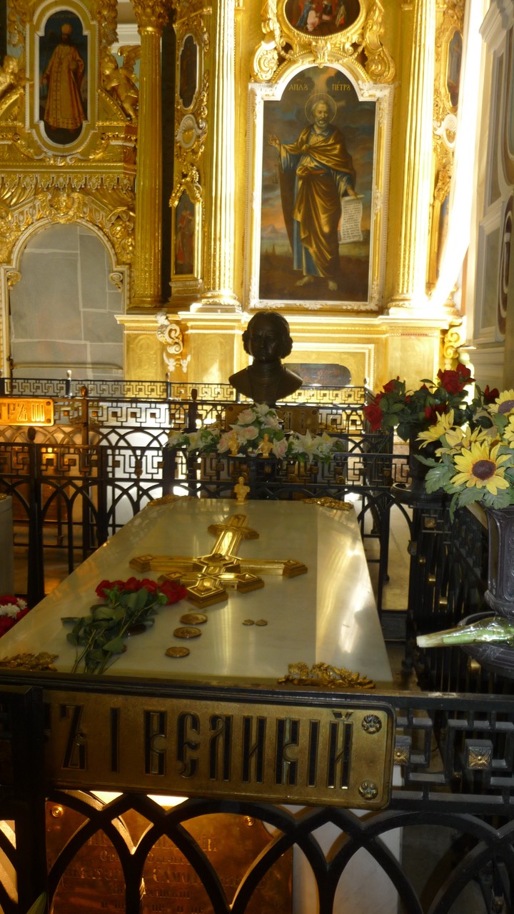 061112 15a The Cathedral of St Peter and St Paul Tomb of Peter the Great