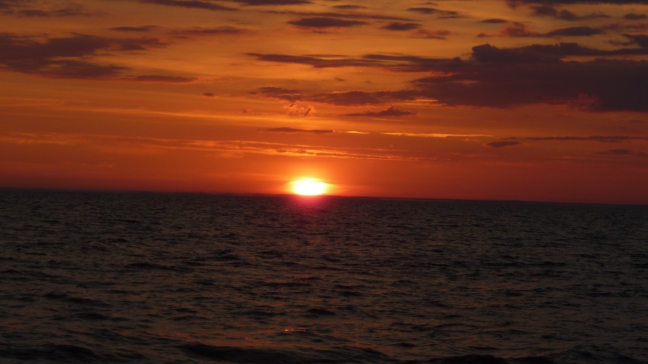 061512 20 Nells setting sun shot taken around 1130pm at night
