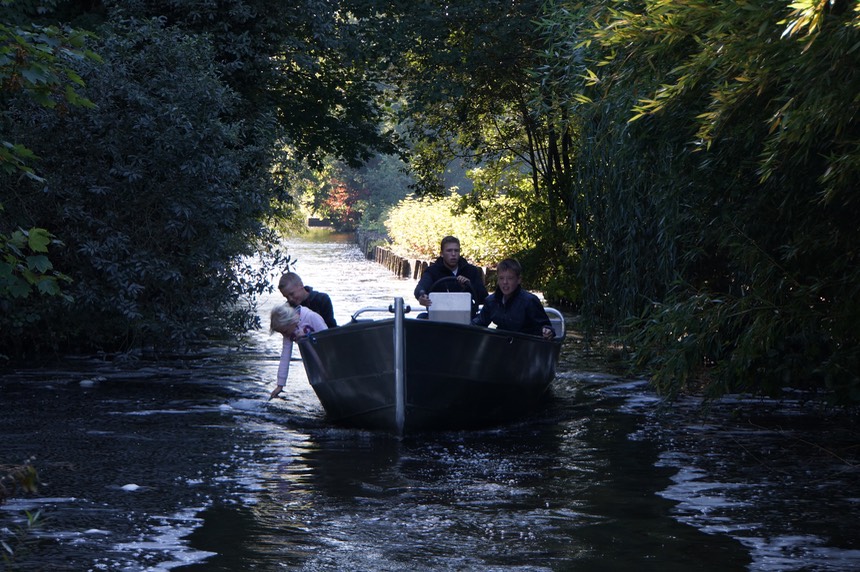 092813 23 Heading out to tour the canals of West Einder near Aalsmeer
