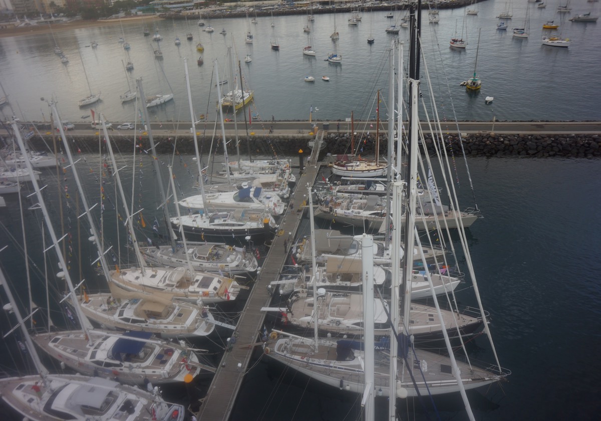111512 7 Las Palmas Gran Canries Marina looking towards bay