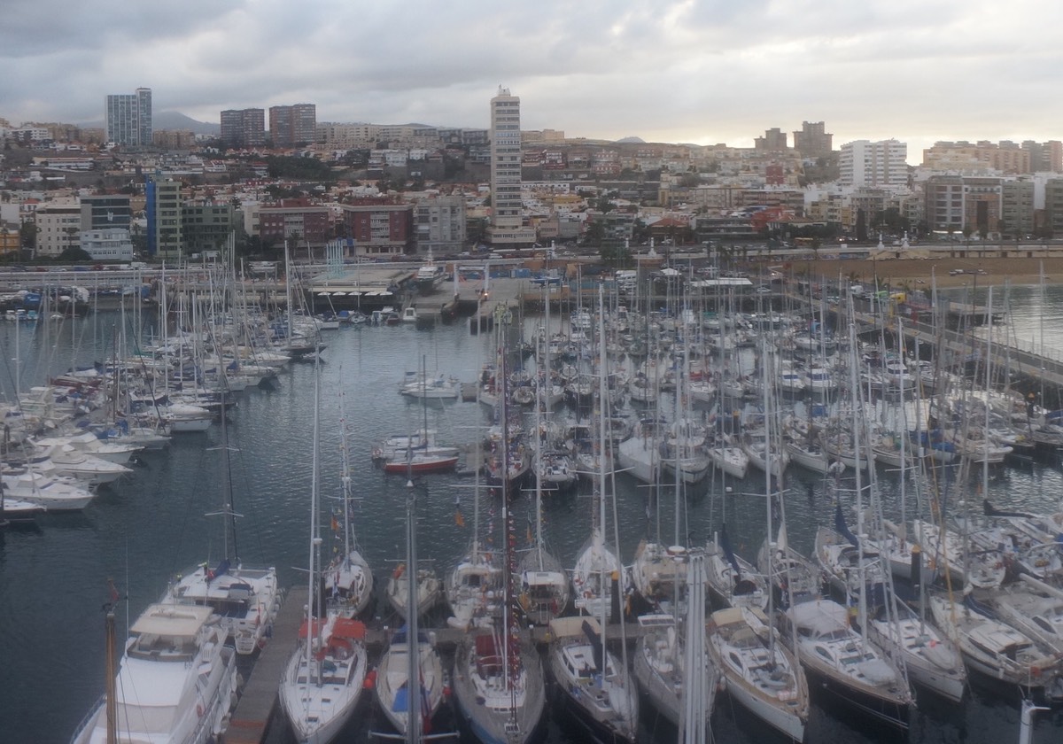 111512 9 Las Palmas Gran Canries Marina Panorama