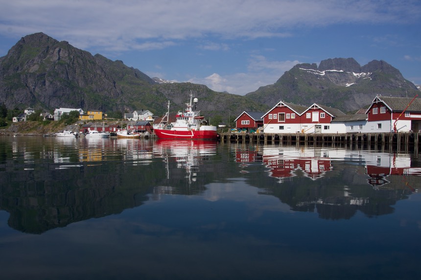 140710 5 Sorvagen Harbour Katherine