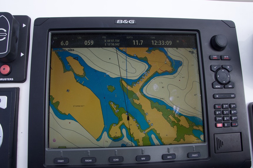 140711 6 Sailing into Stamsund over land