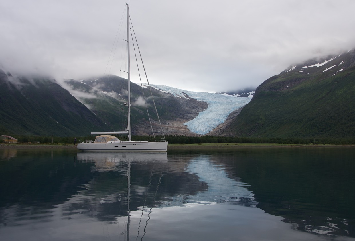 140717 3 Katherine back at Svartisen Glacier