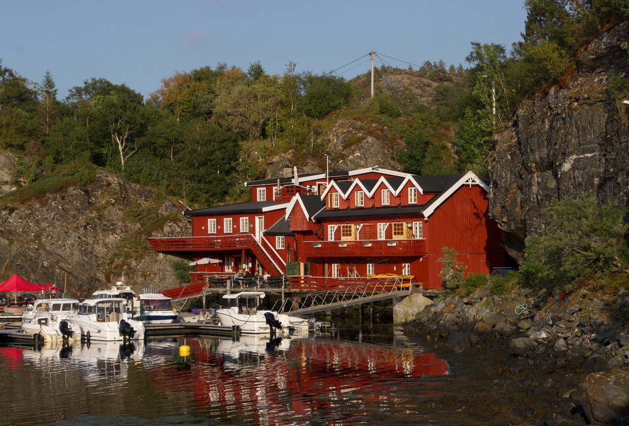 140723 21 Stokksund Aquarius Brygge Darb