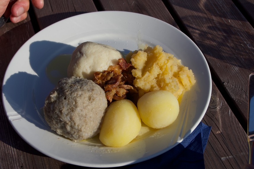 140724 8 Dining at The Cheerful Seaman Fish Balls