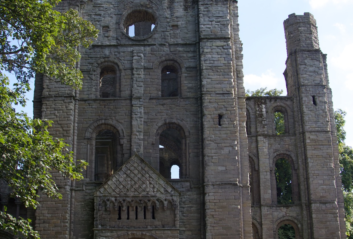 140827 14 Kelso Abbey 1136