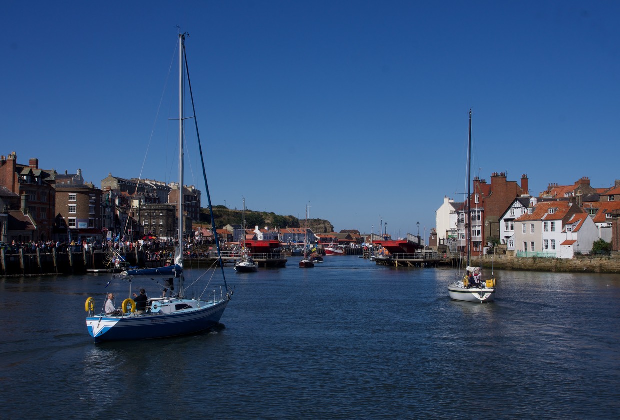 140907 19 Whitby Swing Bridge