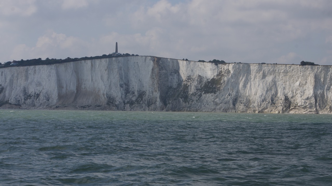 140912 5 Sailing past the white cliffs of Dover