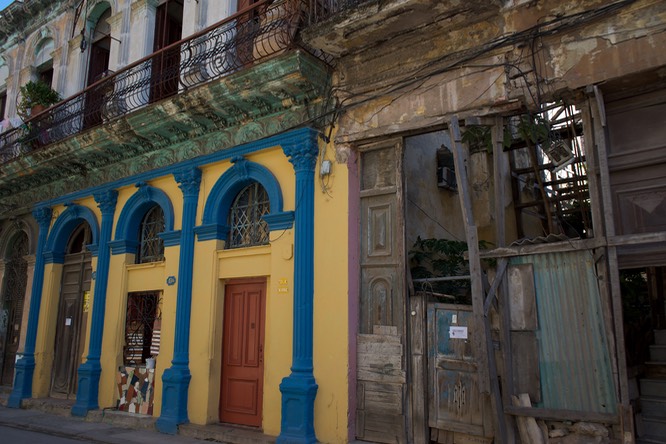 150225 12 Wandering the old streets of Havana Old and New