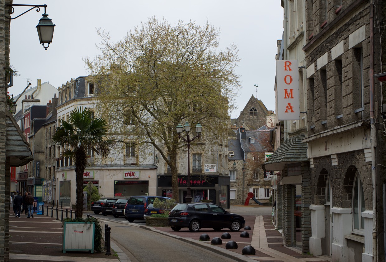 150426 7 Walking Cherbourg