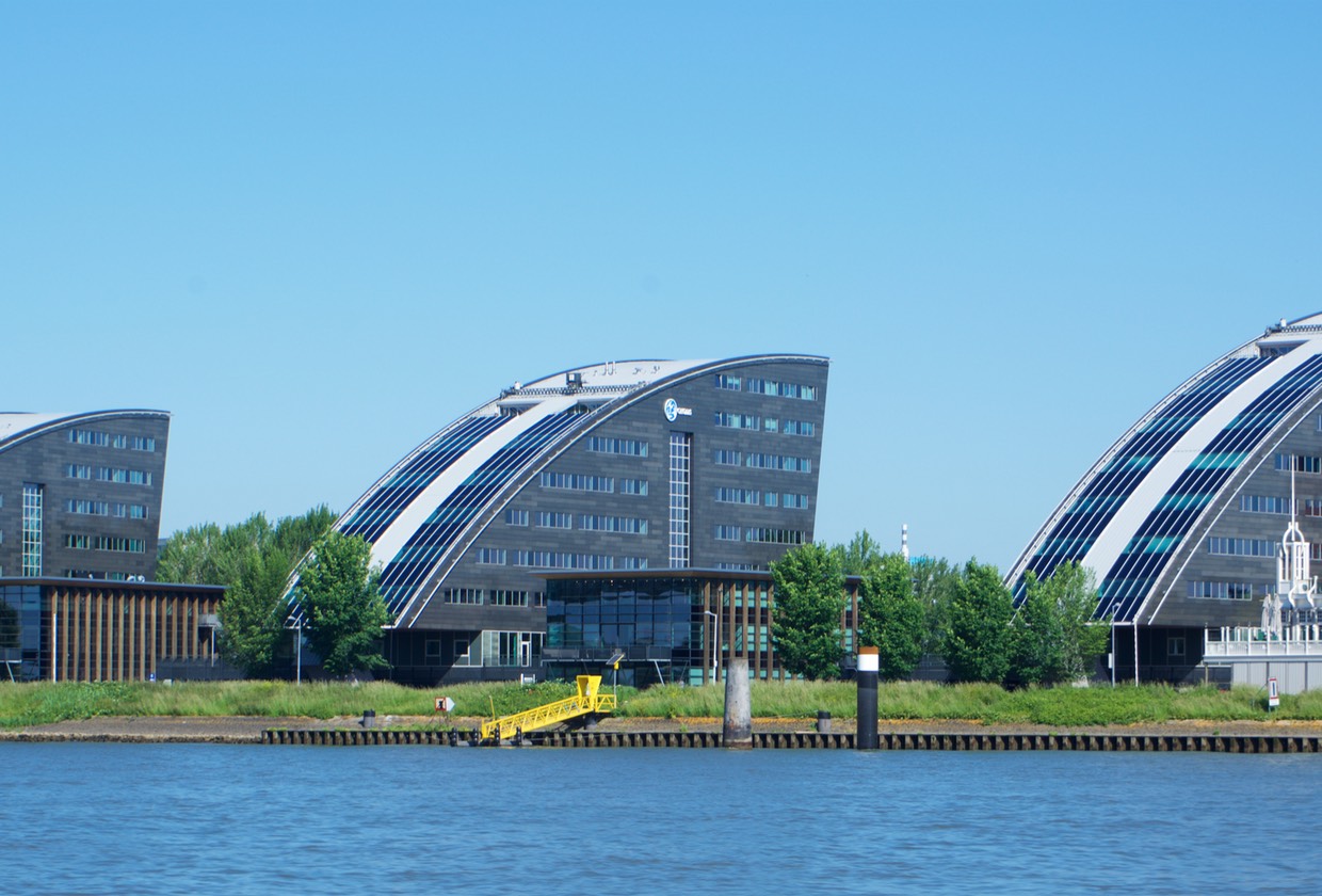 150604 3 Ride Day Alblasserdam Kinderdijk Newport More unique buildings