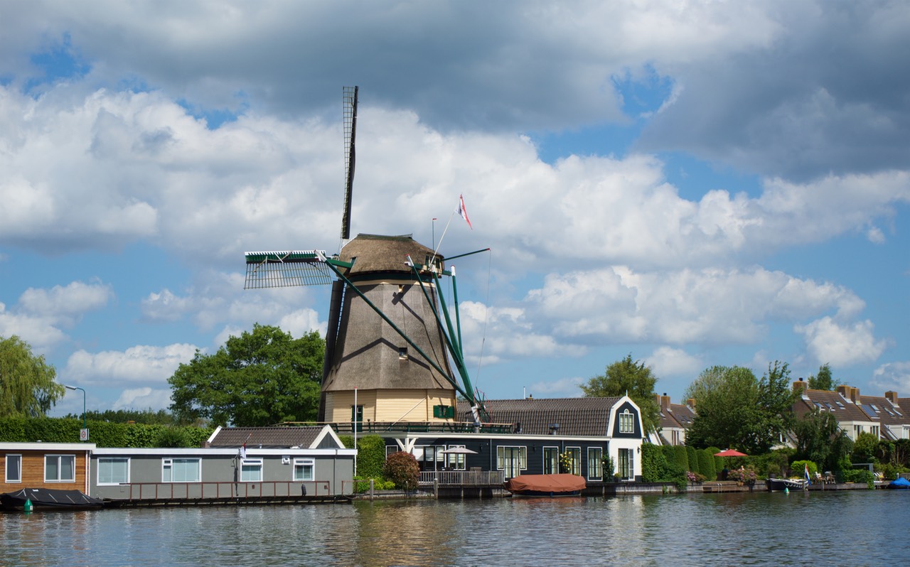 150607 15 Canal Trip Day 2 Oud Zuilen Muiden Ijsselmeer Aalsmeer Windmill Muiden