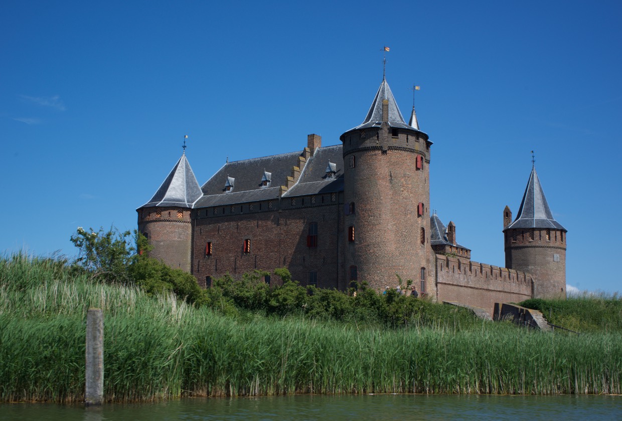 150607 20 Canal Trip Day 2 Oud Zuilen Muiden Ijsselmeer Aalsmeer Castle Muiden