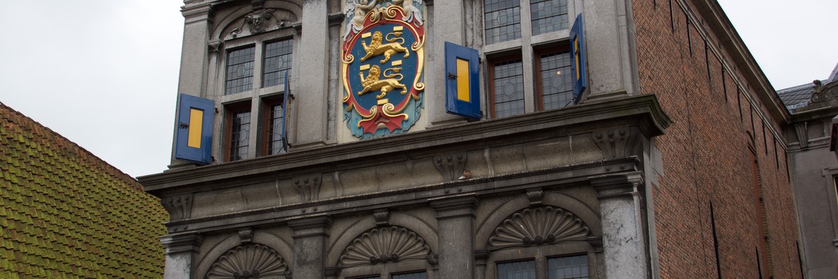 From Dutch to Deutsche
