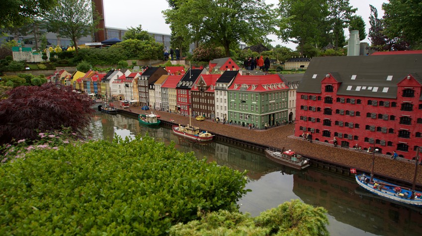 150709 7 Nyhavn Legoland style
