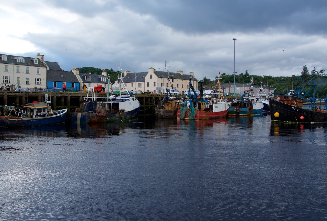150807 14 Stornaway Harbour