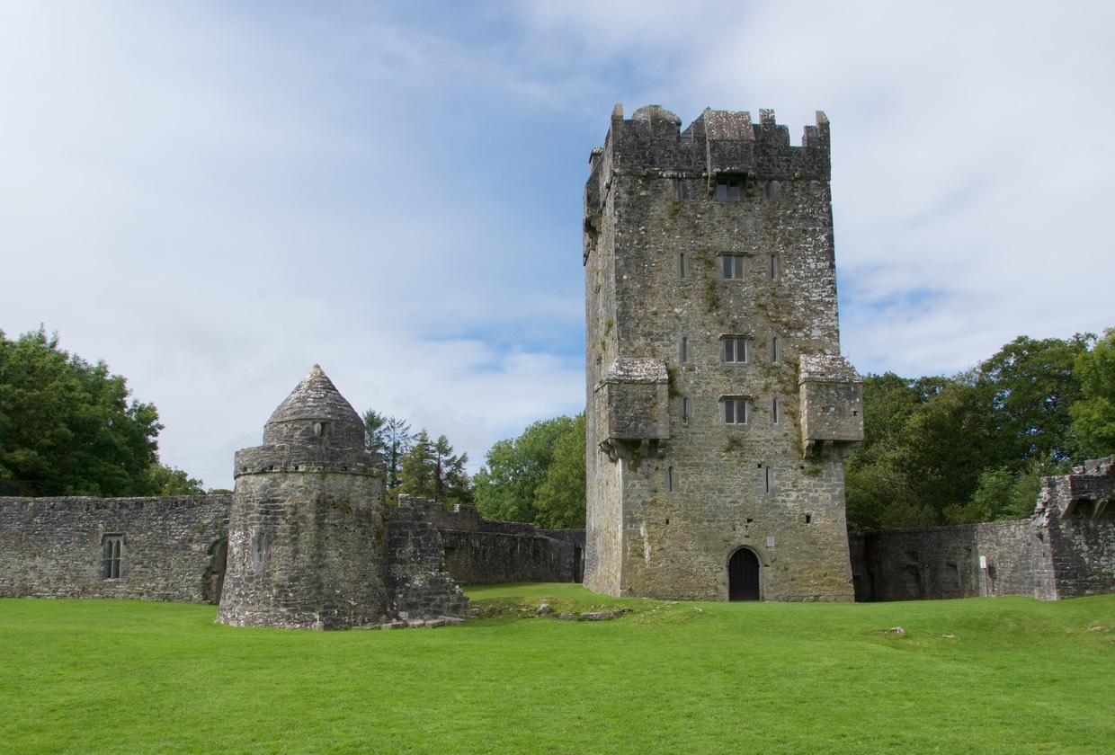150821 2 Aughnanure Castle 16th Century Irish Tower House