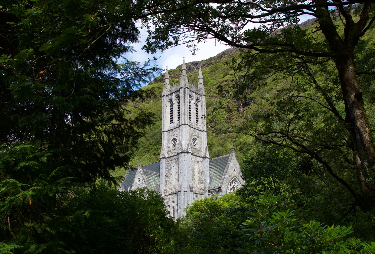 150822 13 Walking the gardens of Kylemore Abbey Miniature Cathedral
