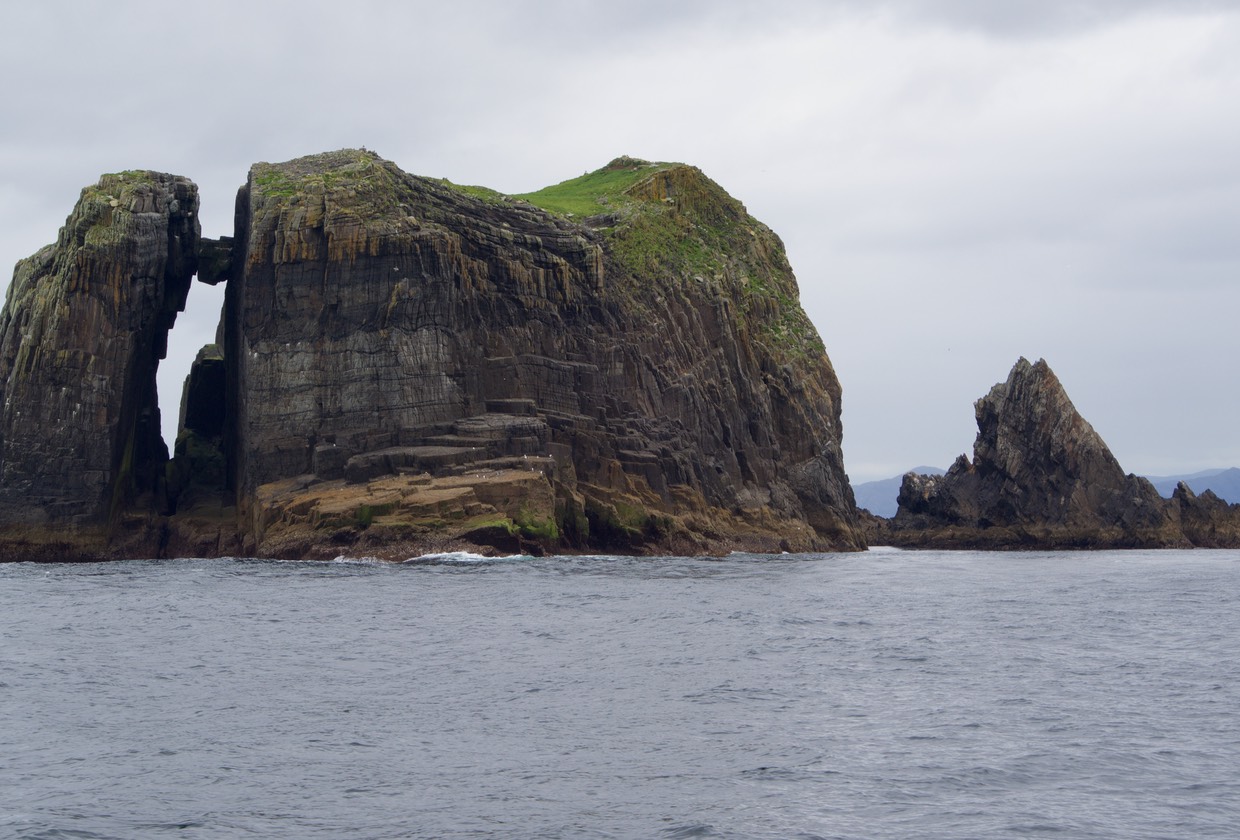 150903 Dingle for Crookhaven Another rock formation