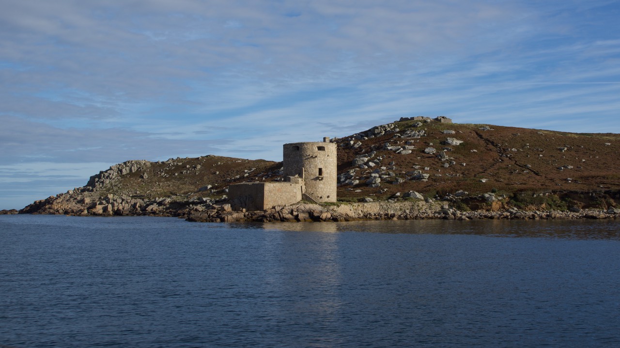 150919 3 Cronwells Castle Ruins Scily Isles