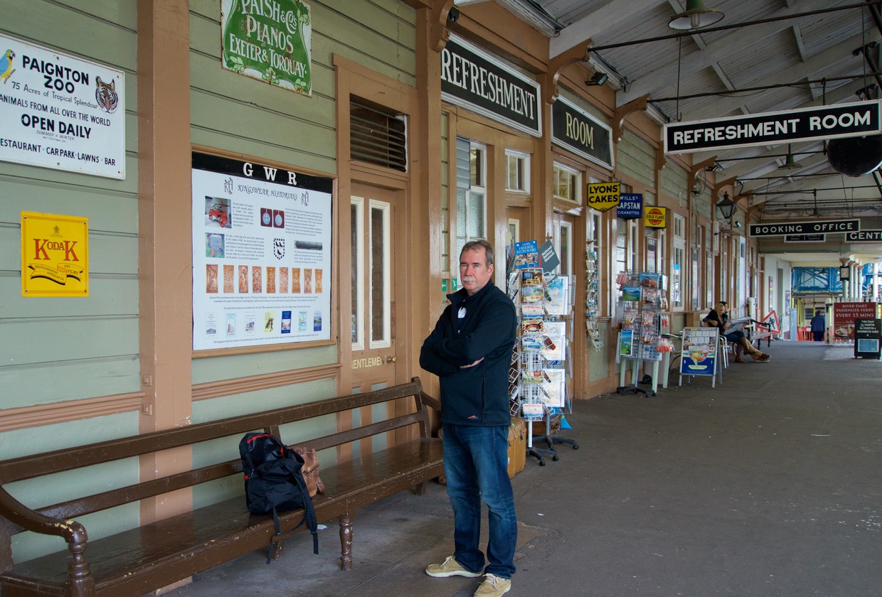 151017 Kingswear Station Andrew Looking cold