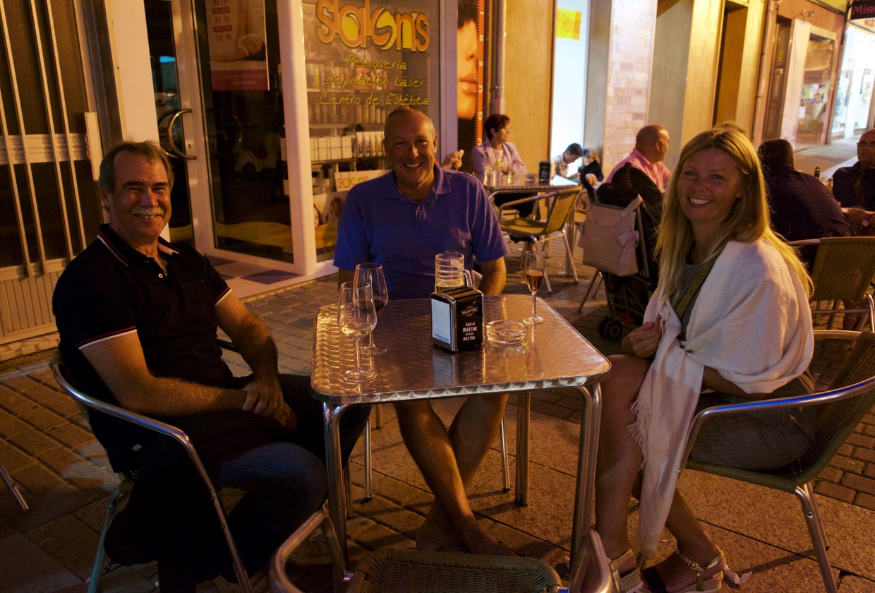 160723 Ria De Rebadeo Andrew and Carolyn Askari