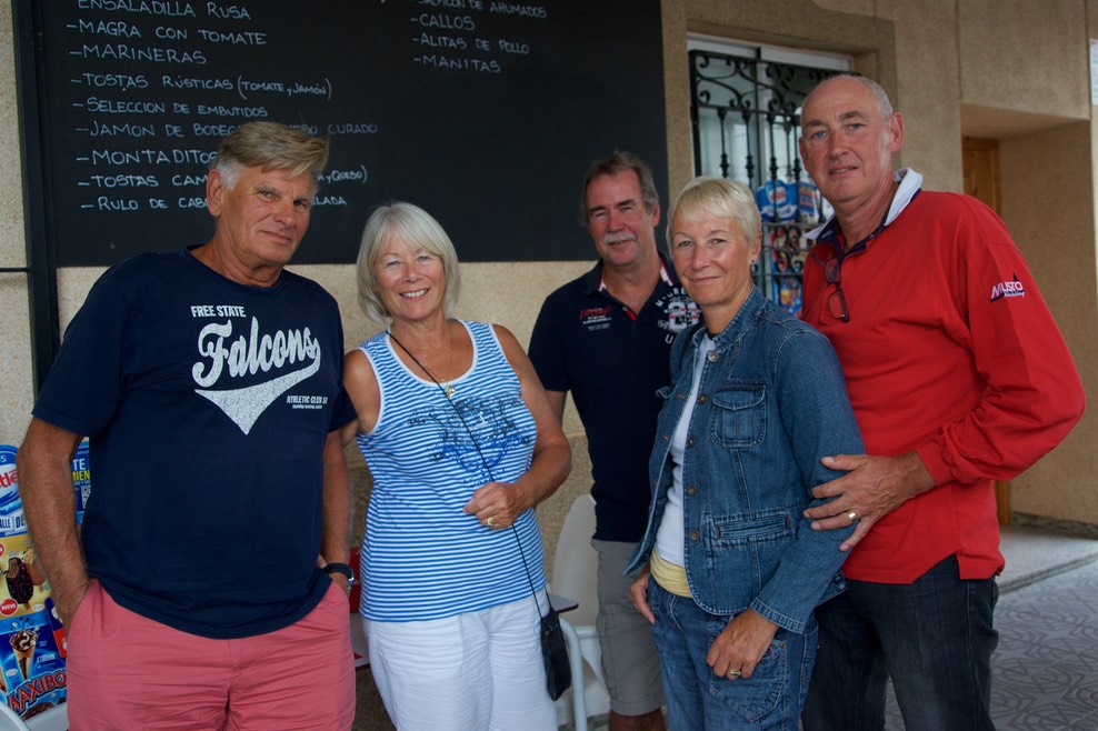 161013 1 Out to lunch with Friends Judith and Jonathan Andrew and Pauline.jpg