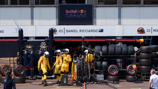 170526 13 Monaco Grand Prix Formula 2 Pitside