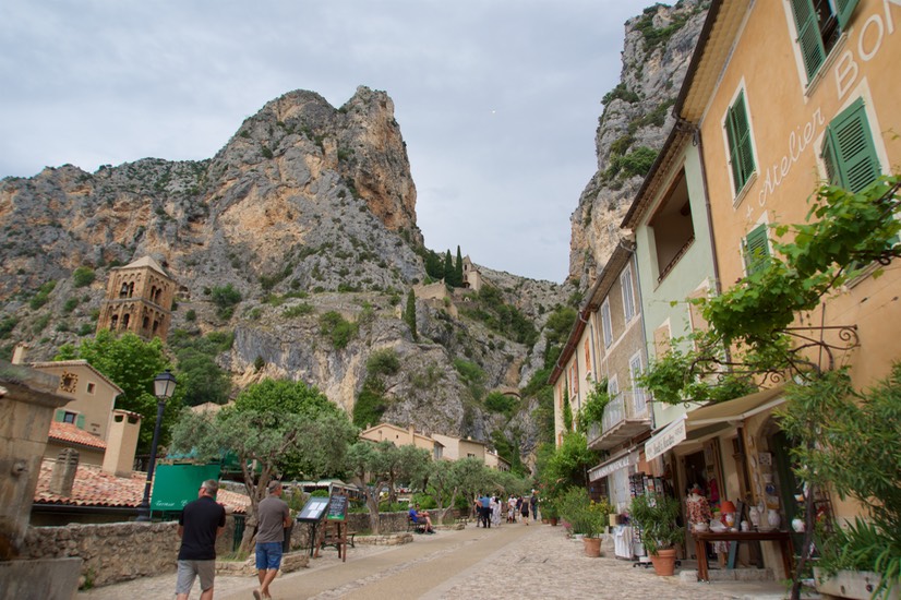 170531 28 Drive day along Gorge Du Verdon Moustiers-Ste-Marie