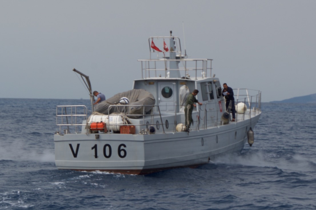 170815 2 The visiting customs boat that didn't use radio