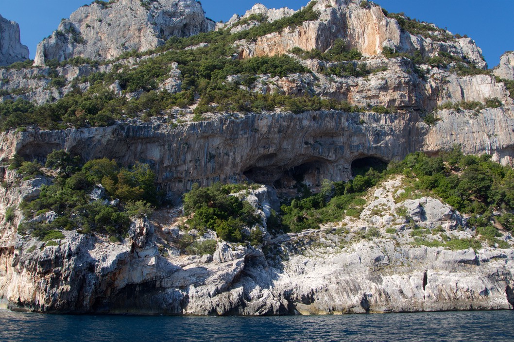 170824 8 Sailing from Santa Maria Navarrese to Grotta Del Fico