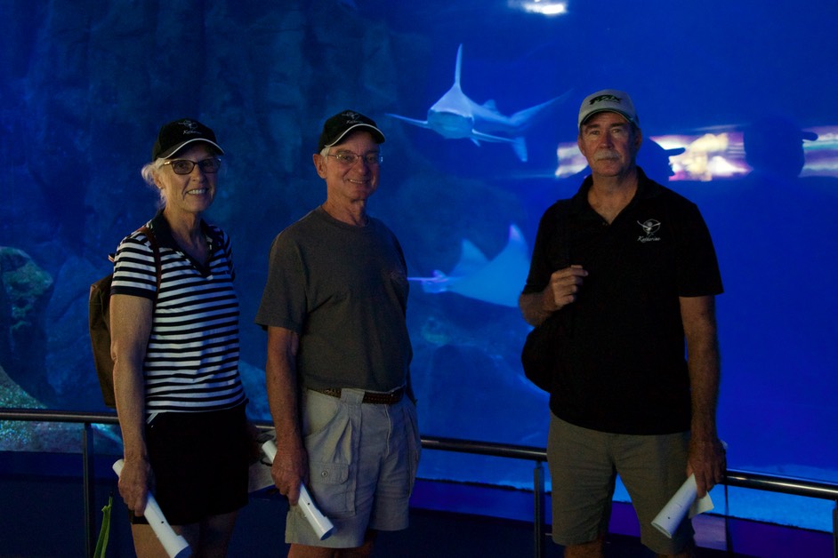 180608 6 Valencia Aquarium Experience with Jim and Cathy