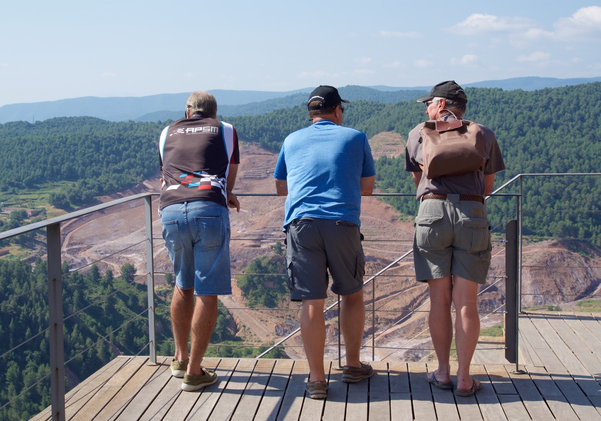 180616 Castell De Cardona Andrew Barry and Jim taking in the view