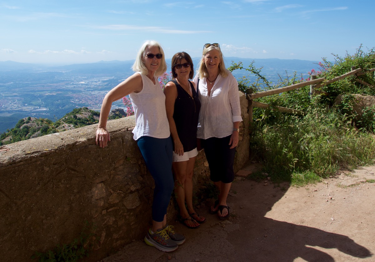 180617 Montserrat Walking the track from Funicular Cathy Kim and Lee