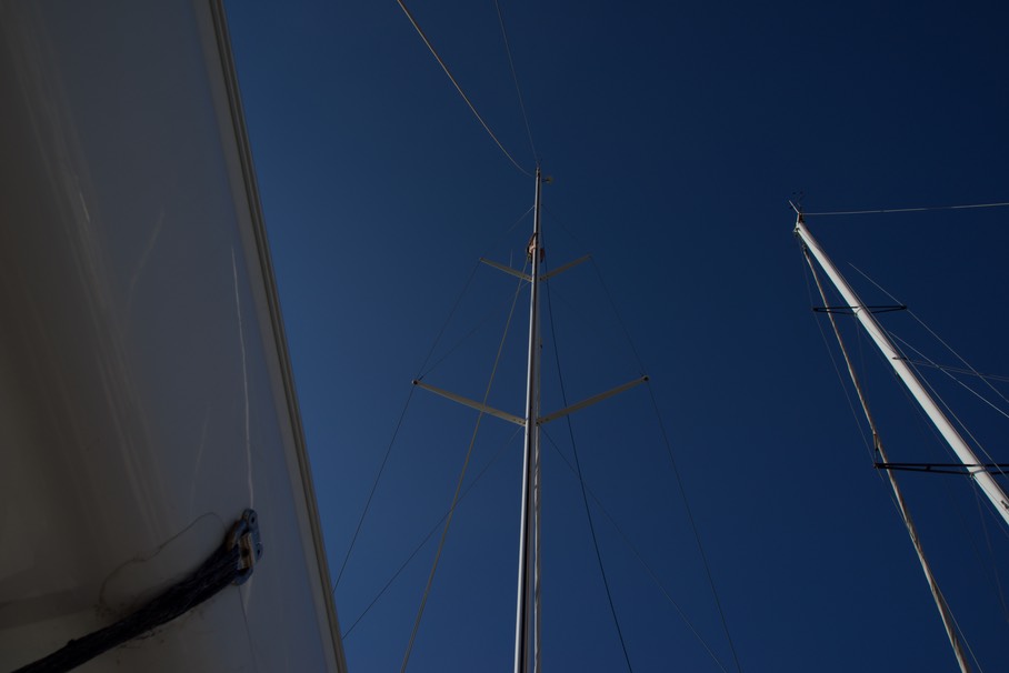 180618 1 Jim up the mast for a challenge
