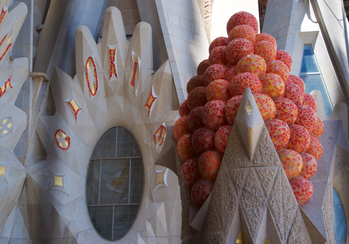 180618 Sagrada Familia climbing Passion Tower