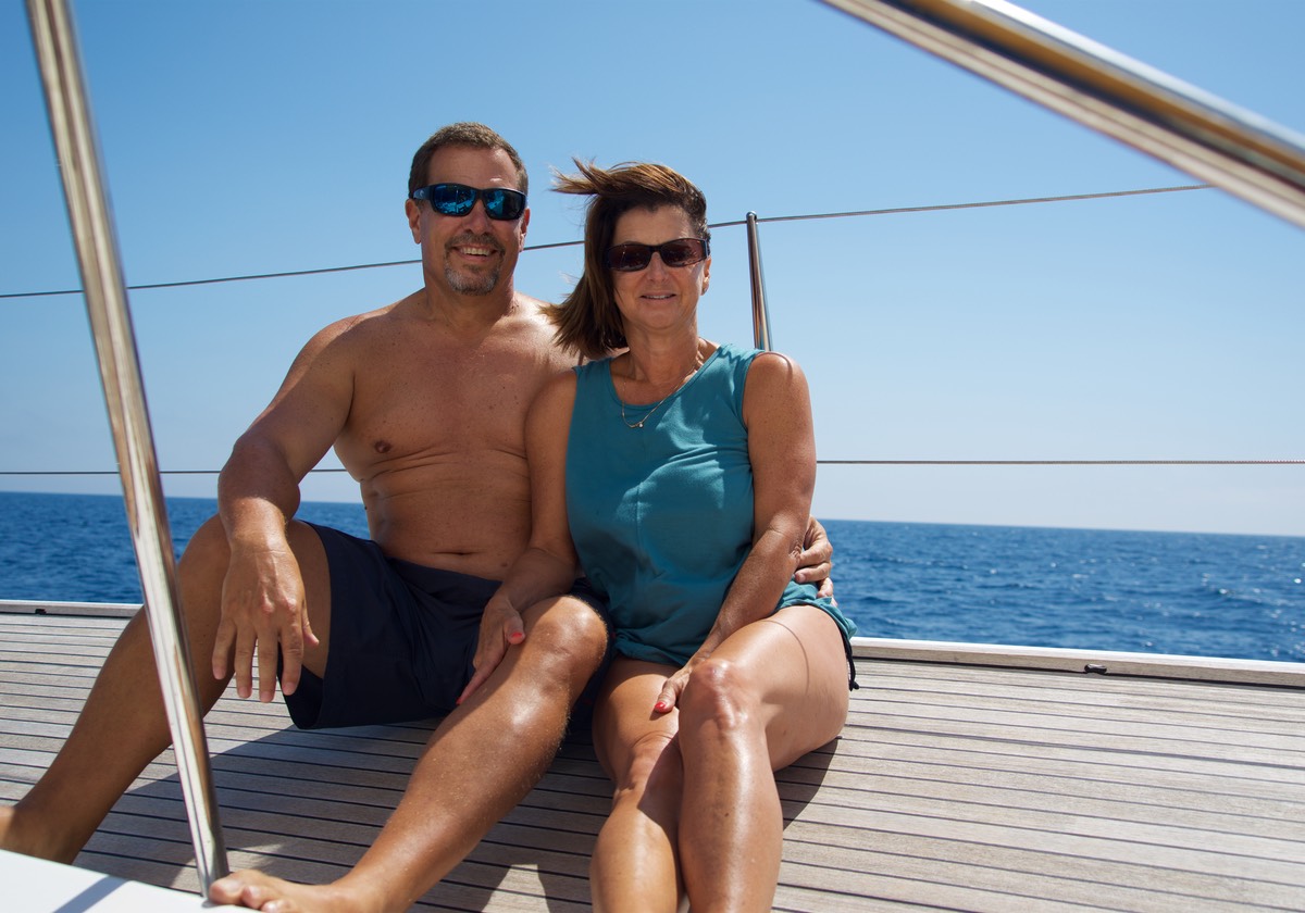 180630 Sailing on the high side Barry and Kim La Pelosa to Cala Montgo