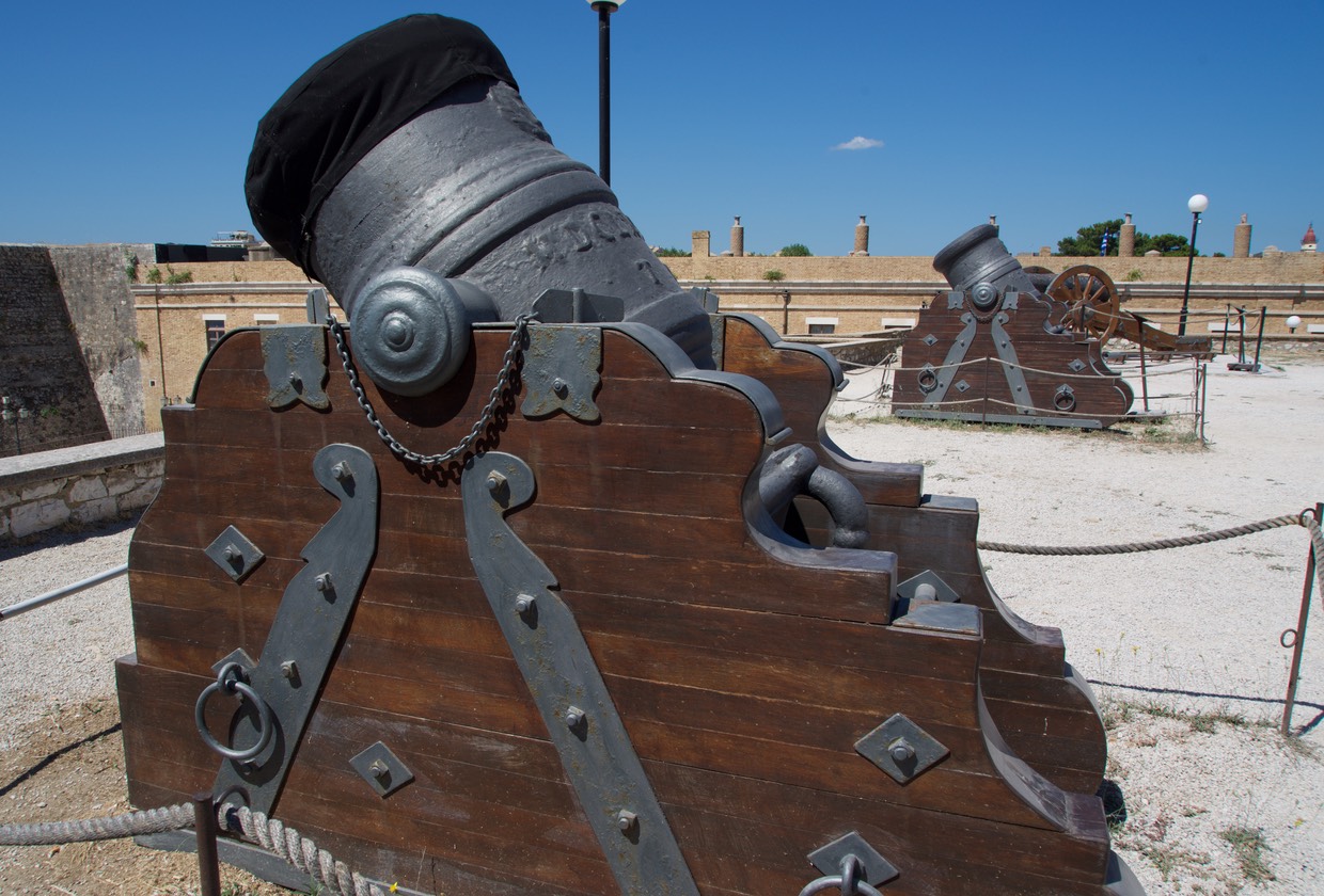 190816 Canons 1684 at Old Fortress Corfu