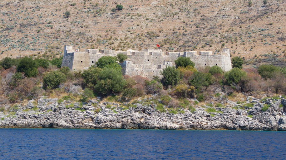 190827 2 Arriving Porto Palermo Ali Pashas castle granted to the navy in 1803