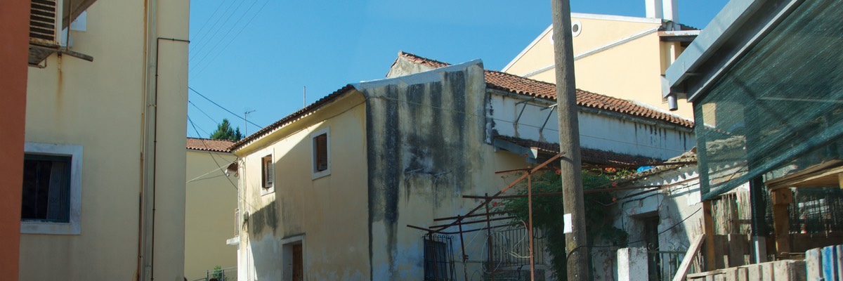 Neighbourly neighbours in Corfu photos