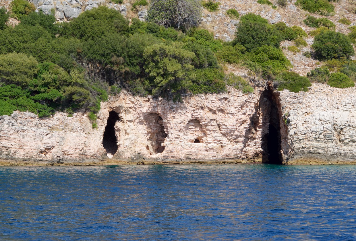 190920 Approaching Baie Igoumenitsa on the mainland