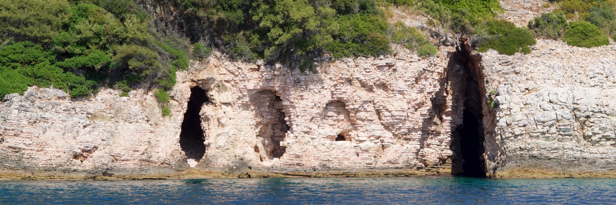 A short cruise through the Ionian Islands before sailing for Sicily Photos